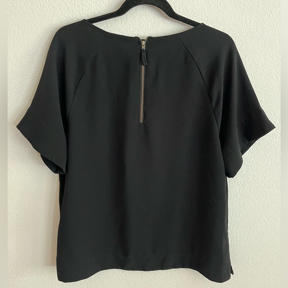 Banana Republic Top - Picture 3 of 3